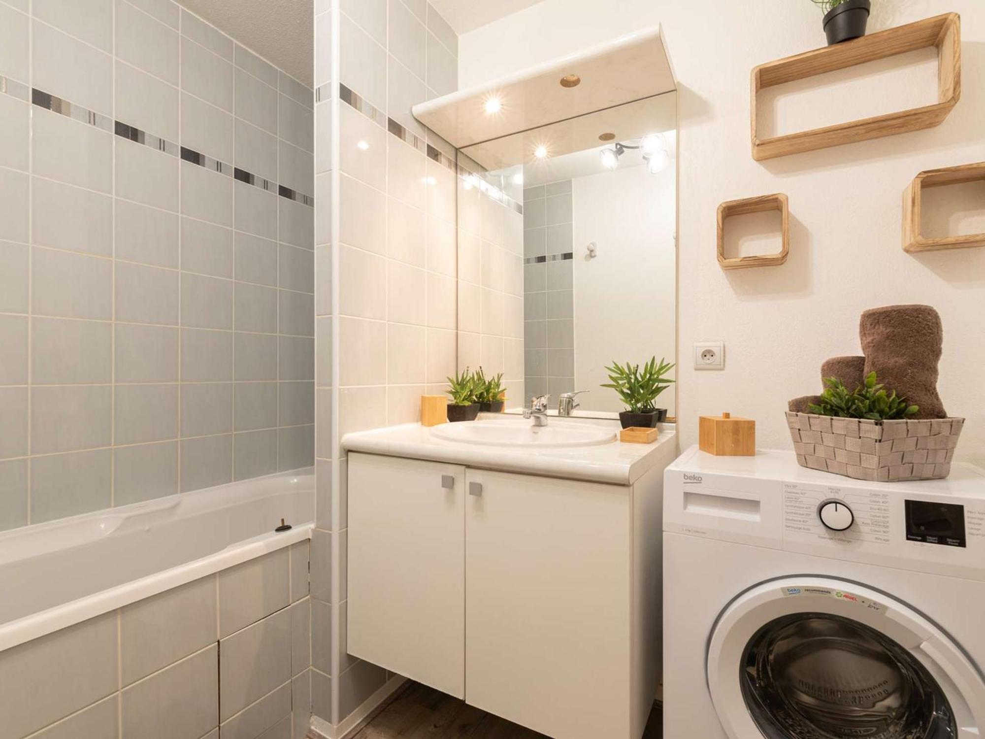 Appartement 6 Pers, Centre St-Lary, 2 Ch + Cabine, Garage, Balcon, Et Ascenseur - Fr-1-296-361 생라리술랑 외부 사진